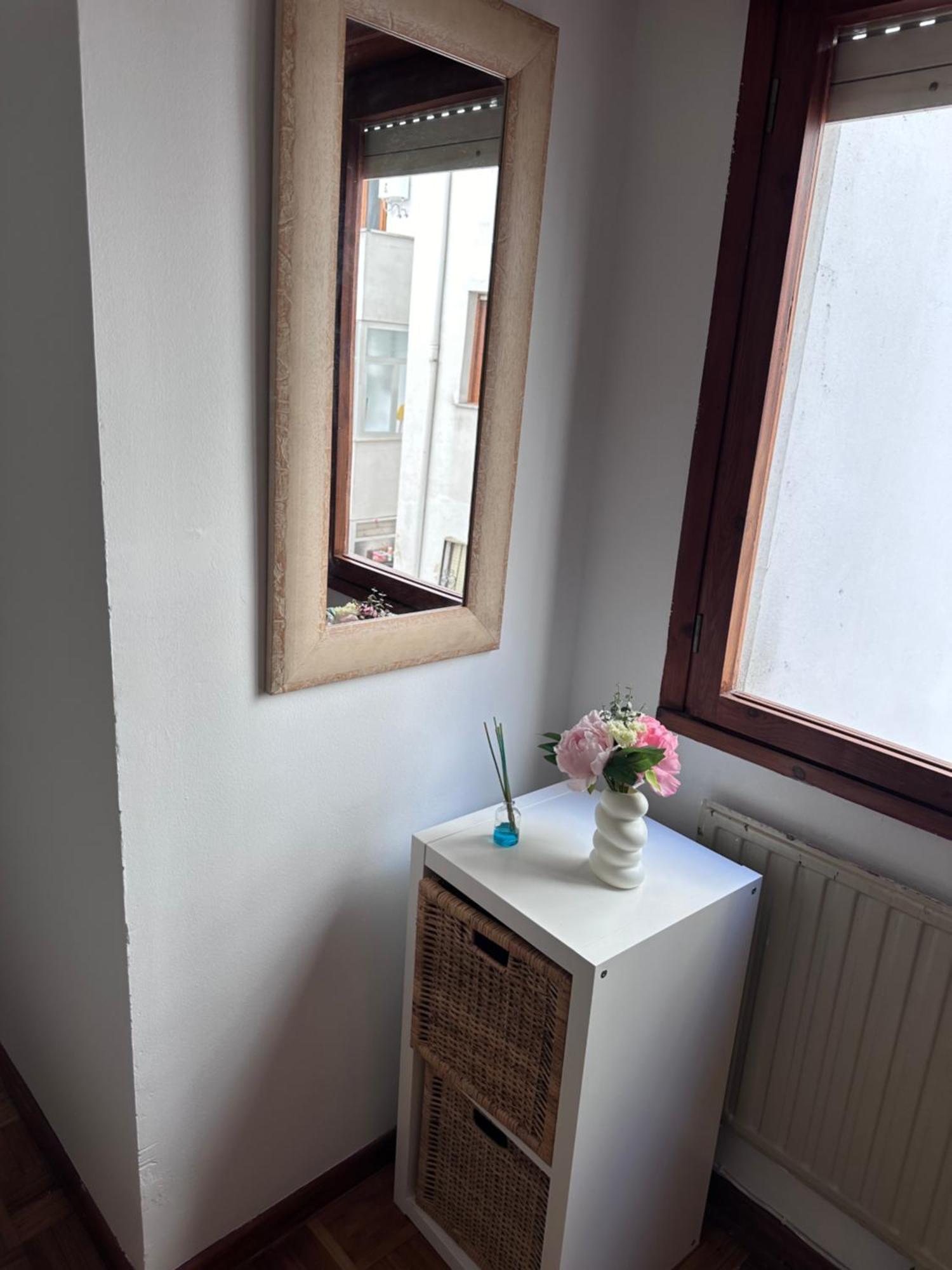Acogedor Apartamento Con Vistas A La Catedral Y Parking Oviedo Kültér fotó