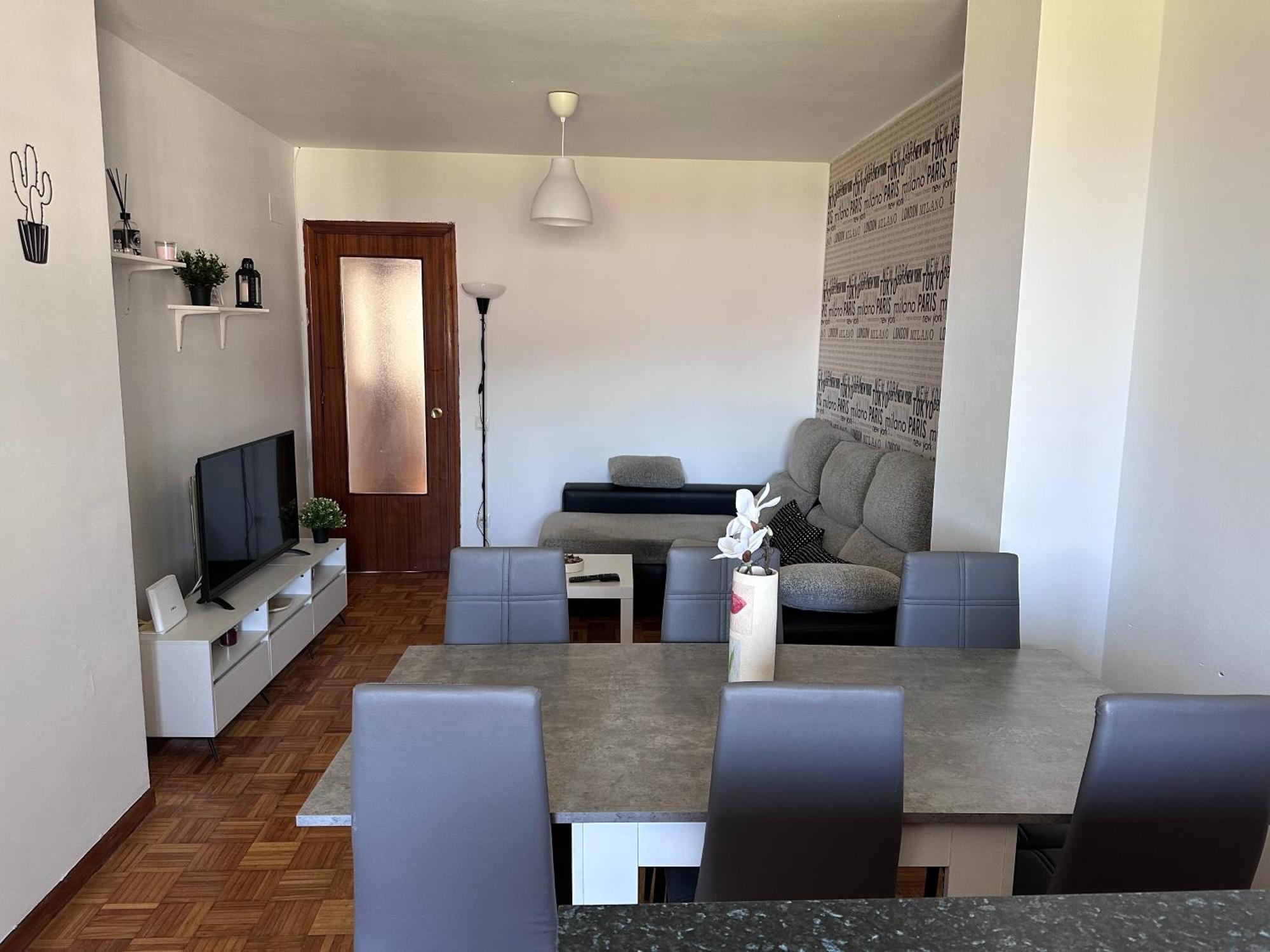 Acogedor Apartamento Con Vistas A La Catedral Y Parking Oviedo Kültér fotó